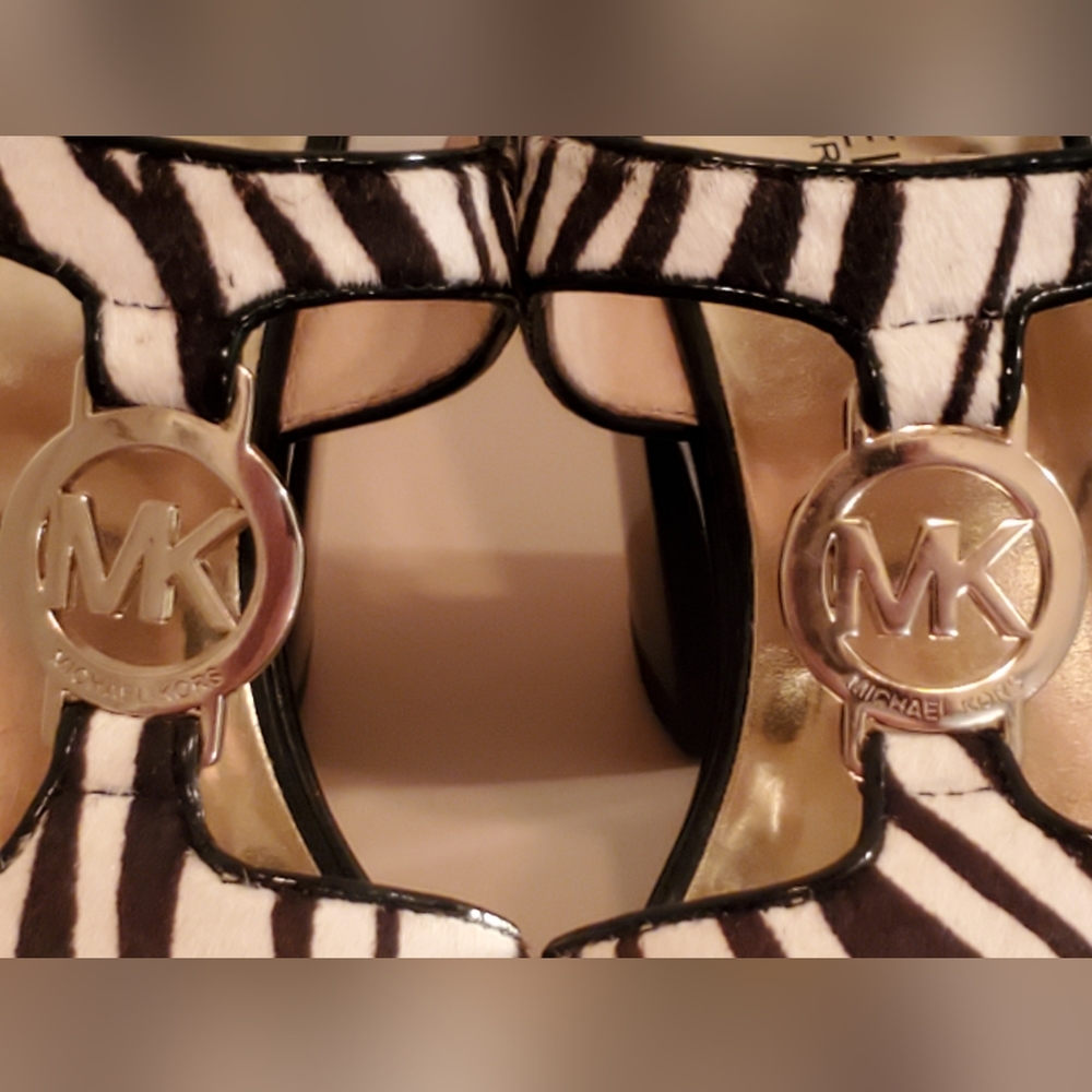 MICHAEL Micheal Kors Zebra Cary Sling Platform Sandal Size 8.5 - Picture 10 of 13
